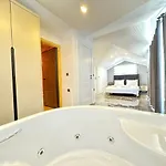 Yasam 1 Apartament Fethiye